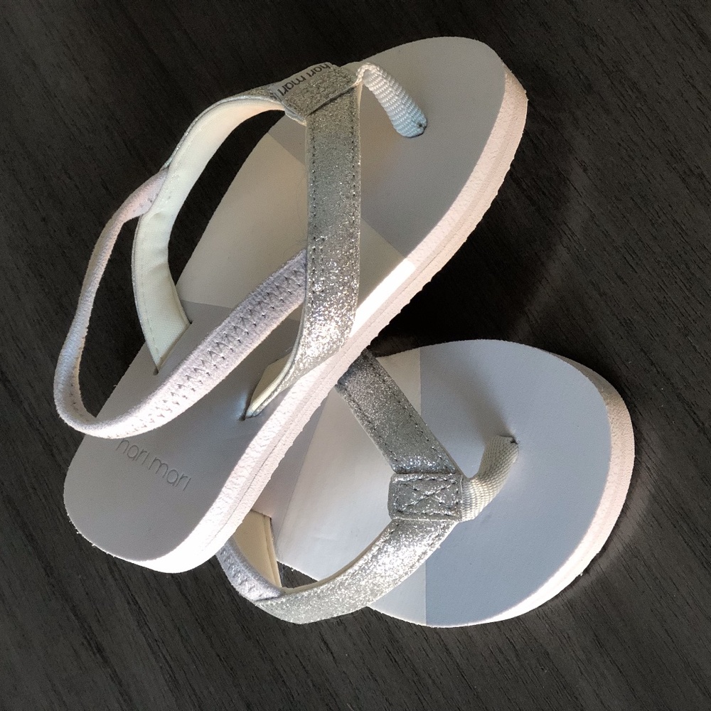 Hari Mari silver girl sandals